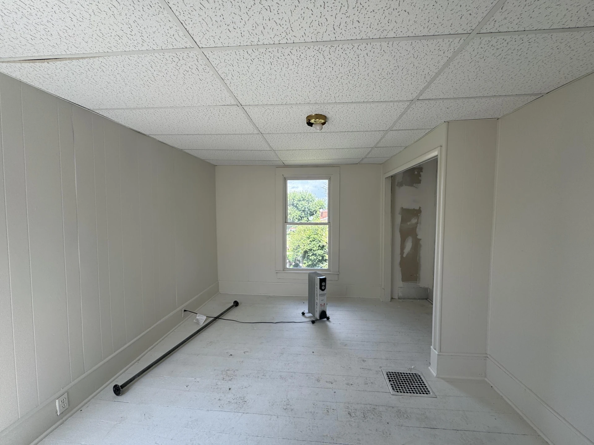 1114 Donovan ST - Photo 11