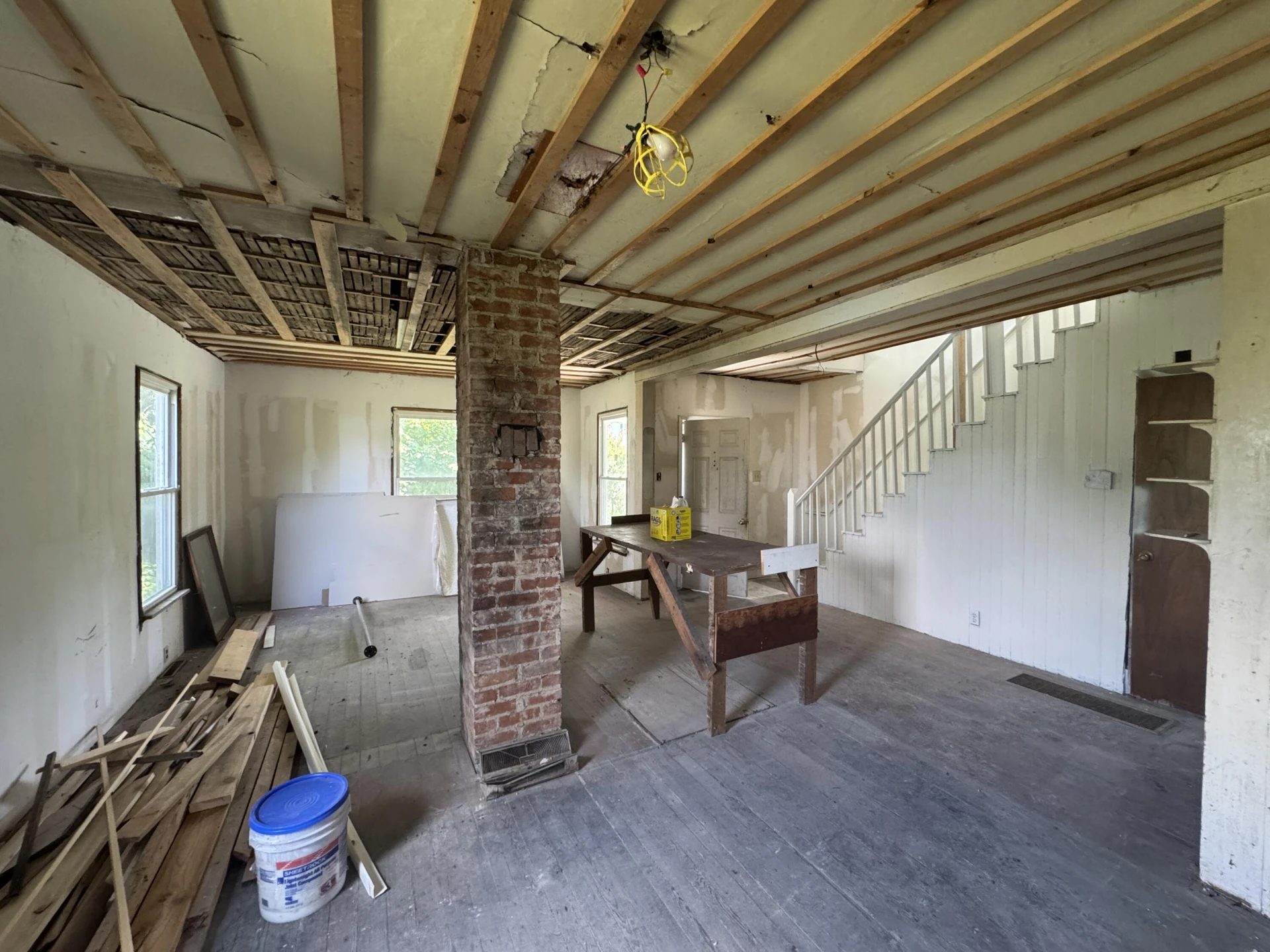 1114 Donovan ST - Photo 6