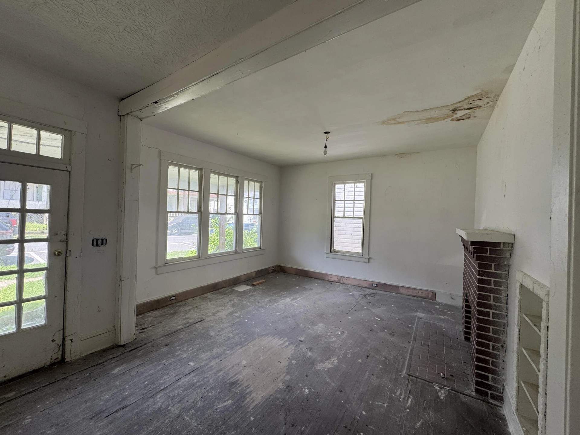 417 Keswick ST - Photo 4