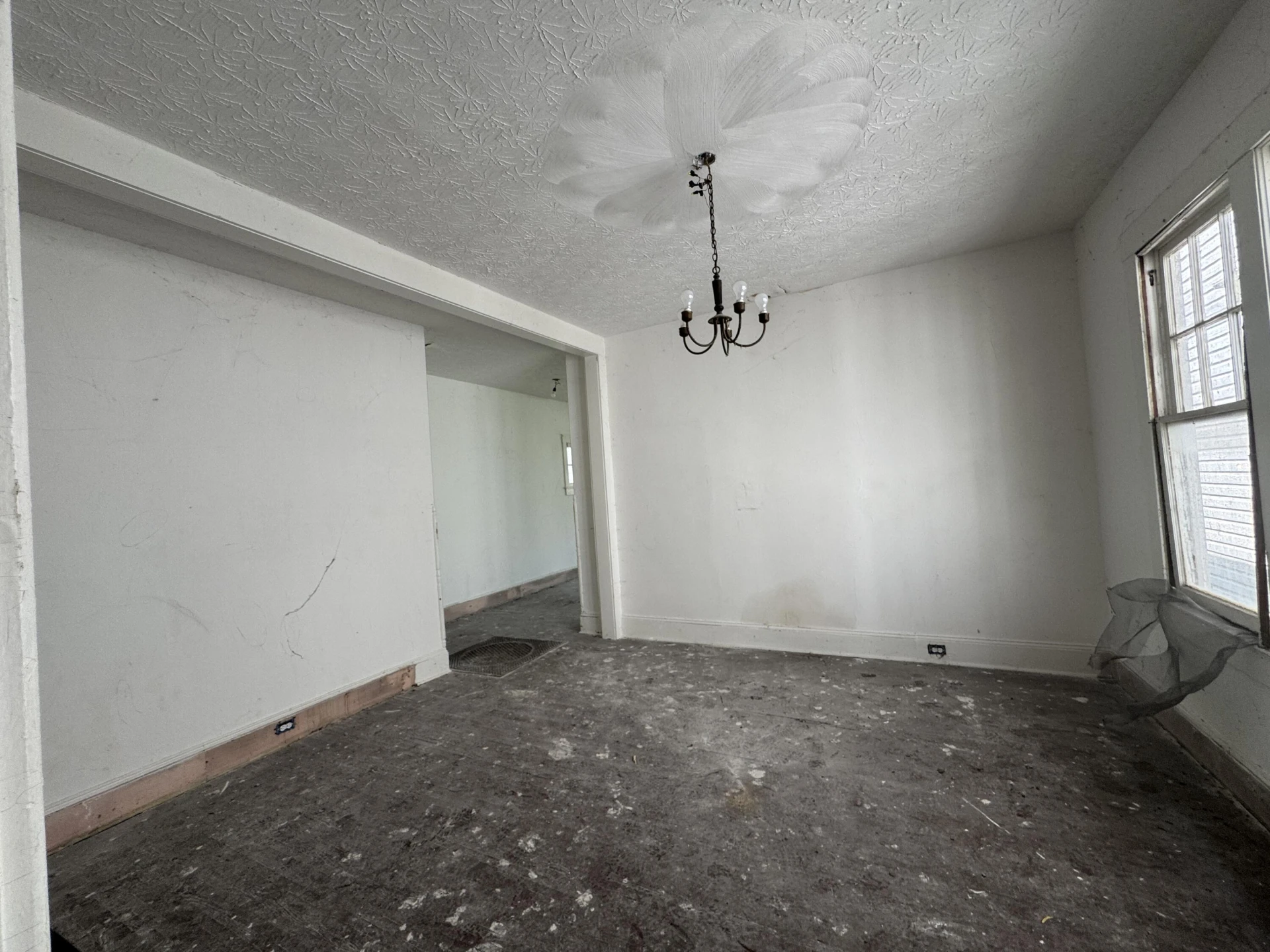417 Keswick ST - Photo 5