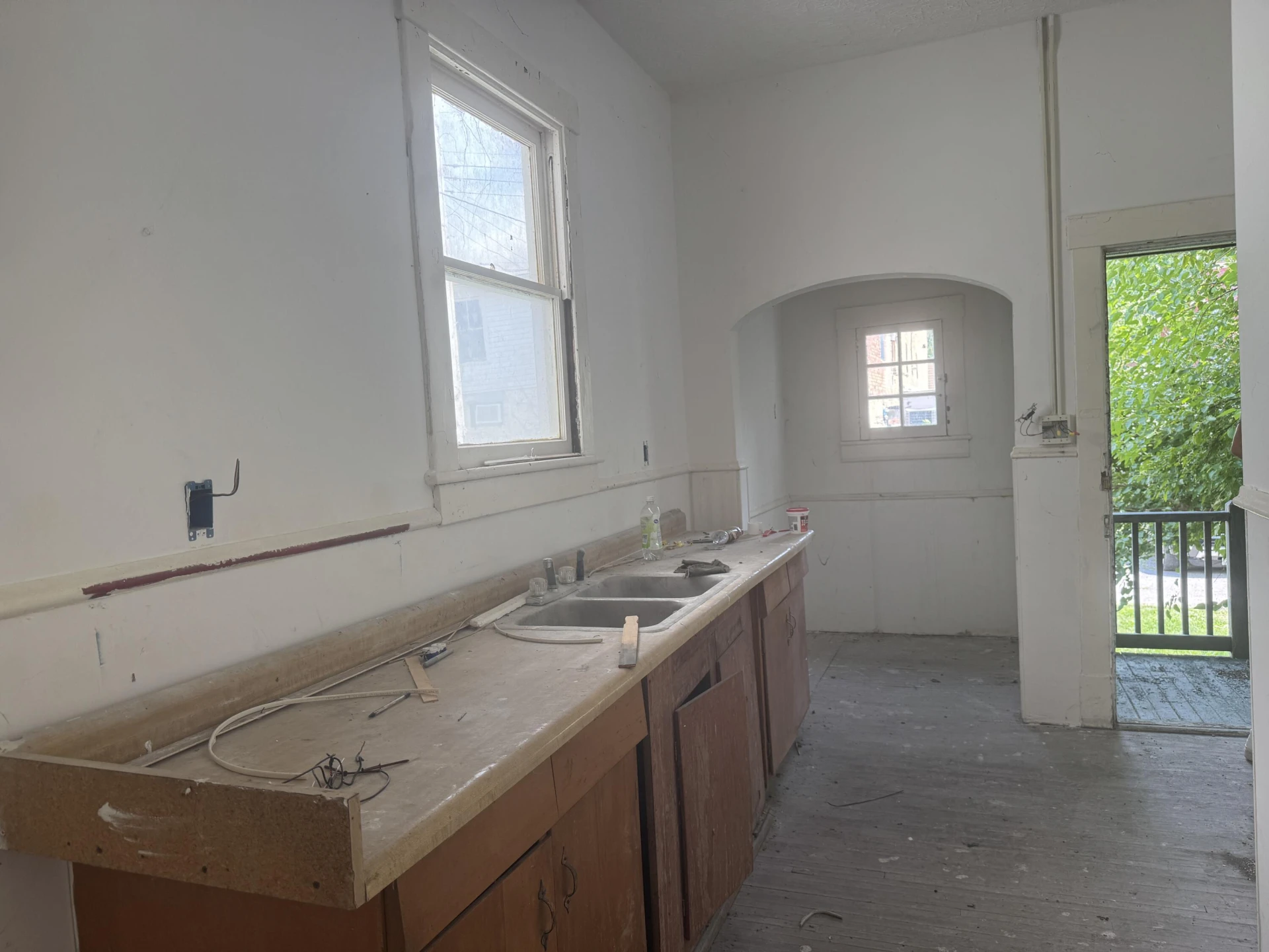 417 Keswick ST - Photo 7