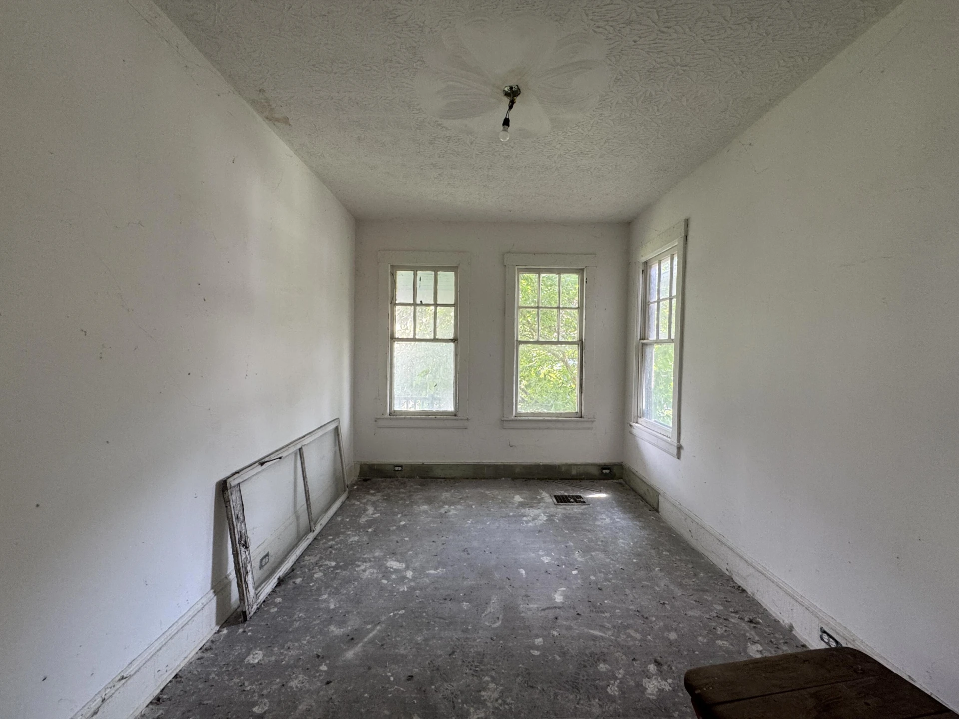 417 Keswick ST - Photo 9