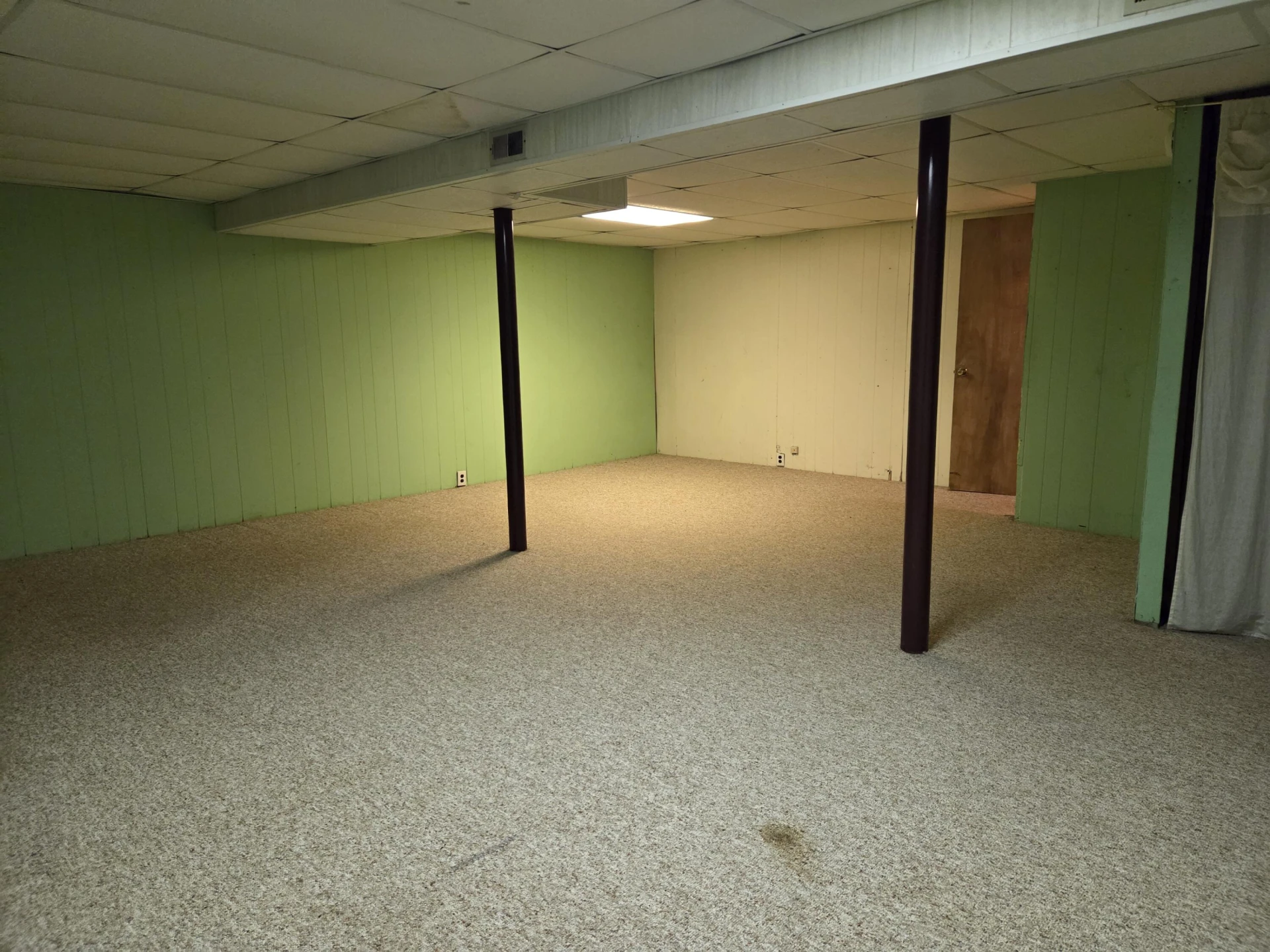1427 LORI DR - Photo 14
