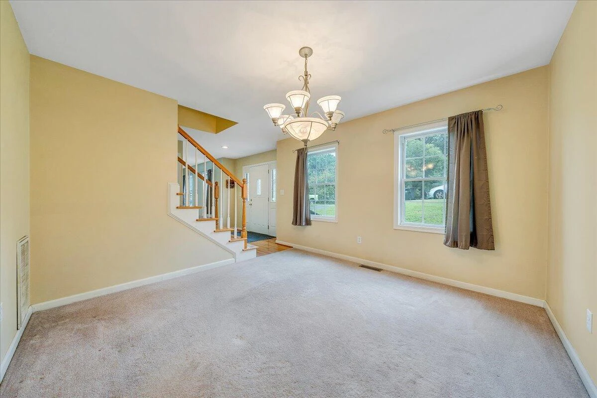 3341 Westmoreland DR - Photo 14