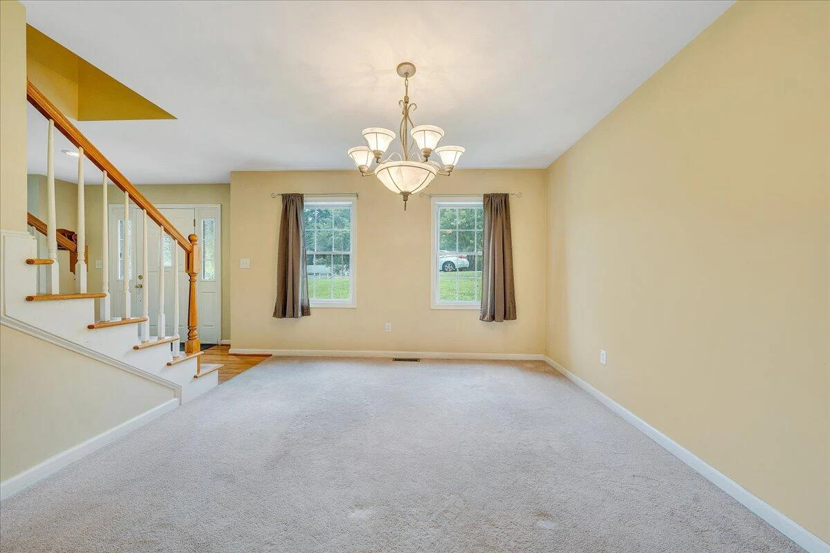 3341 Westmoreland DR - Photo 8