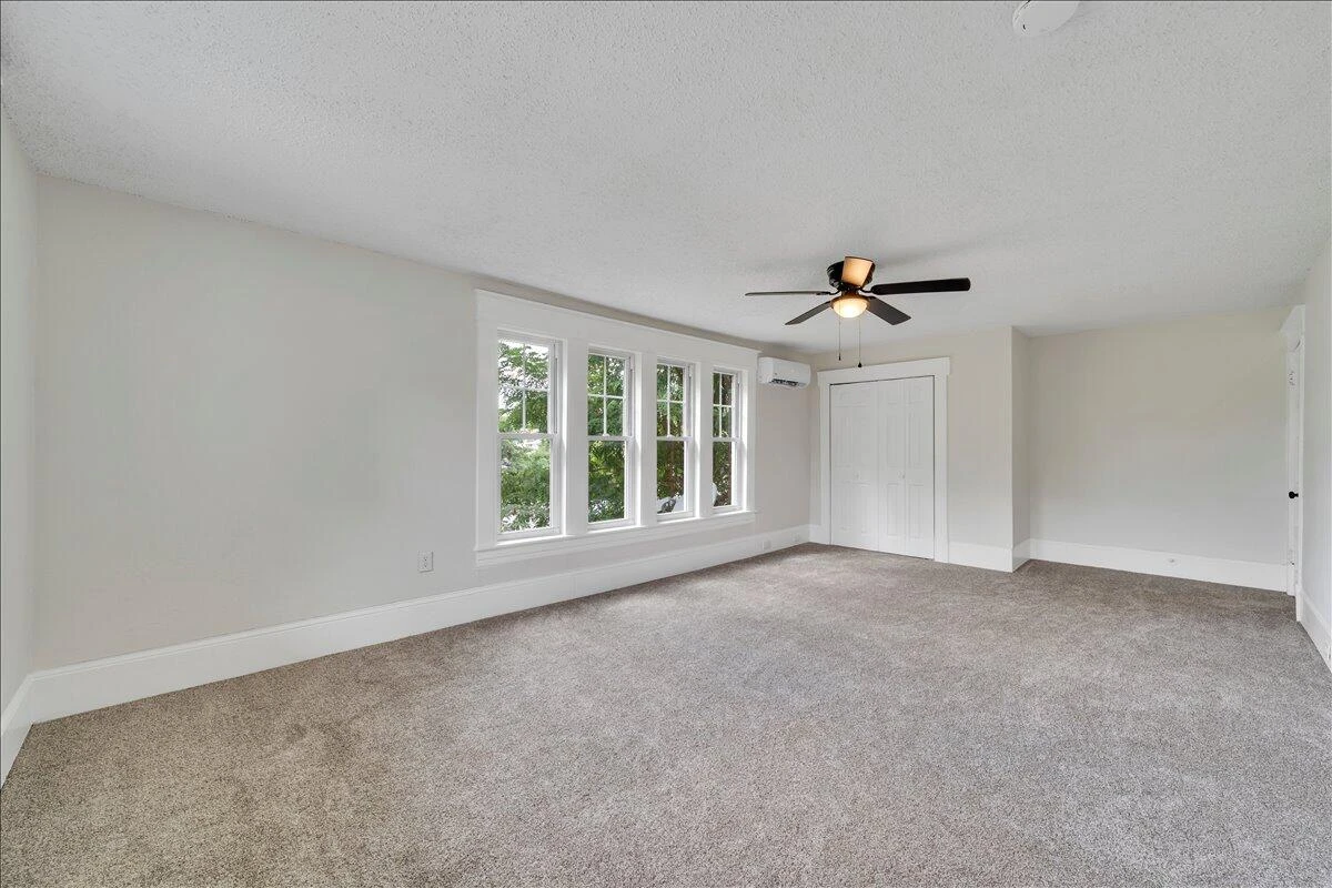 1131 Grayson AVE NW - Photo 30