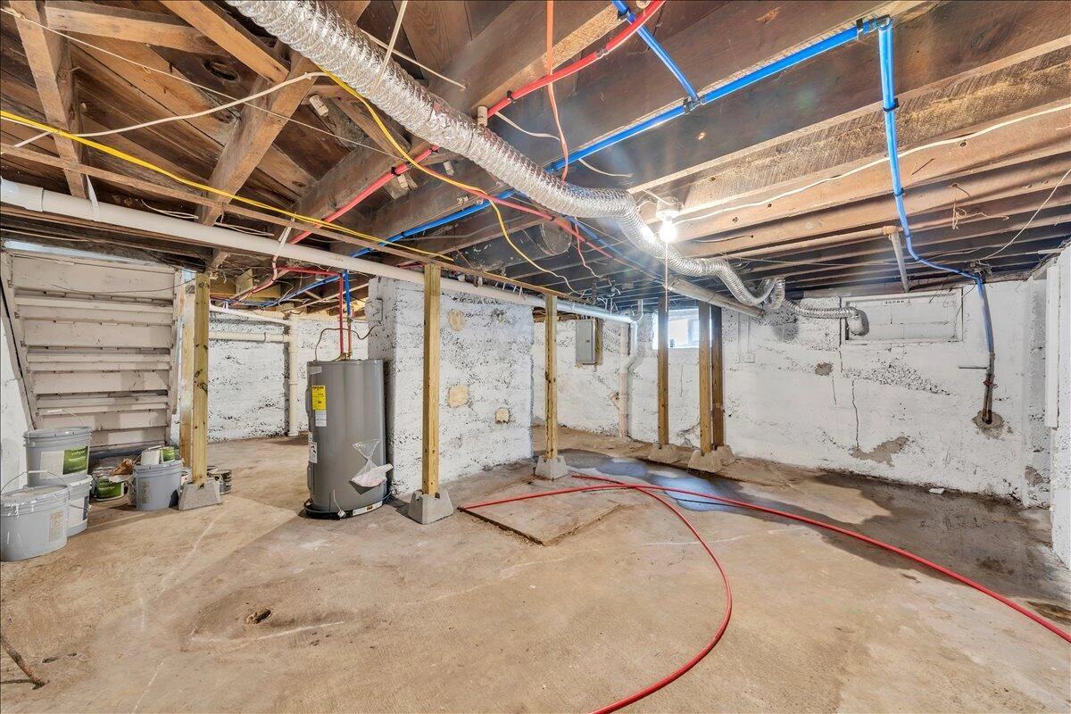 1131 Grayson AVE NW - Photo 39