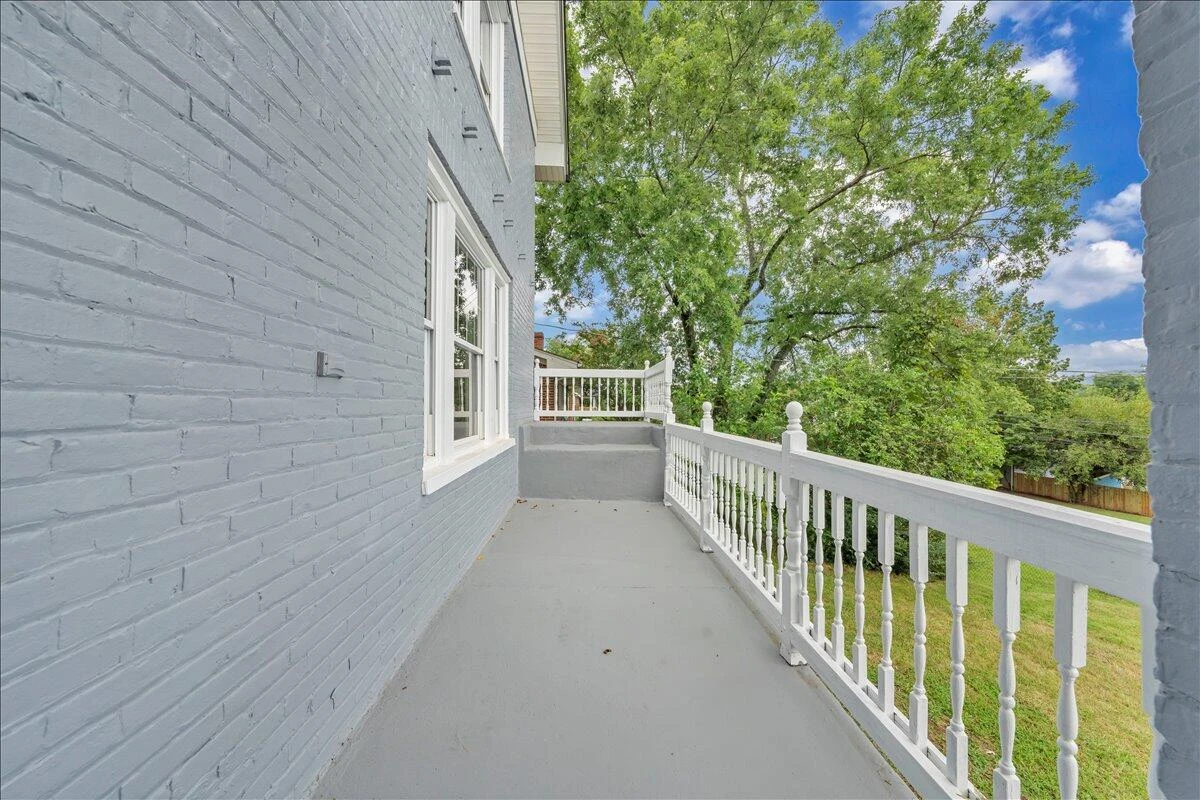1131 Grayson AVE NW - Photo 40