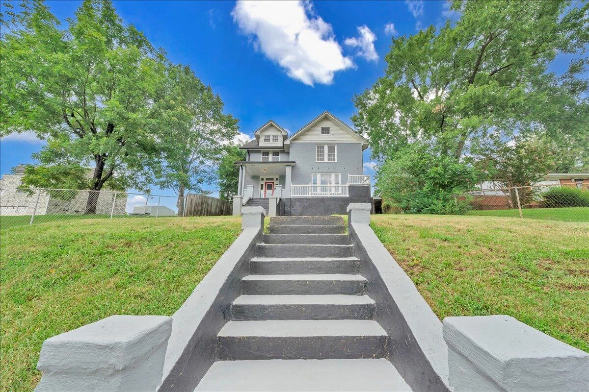1131 Grayson AVE NW - Photo 49