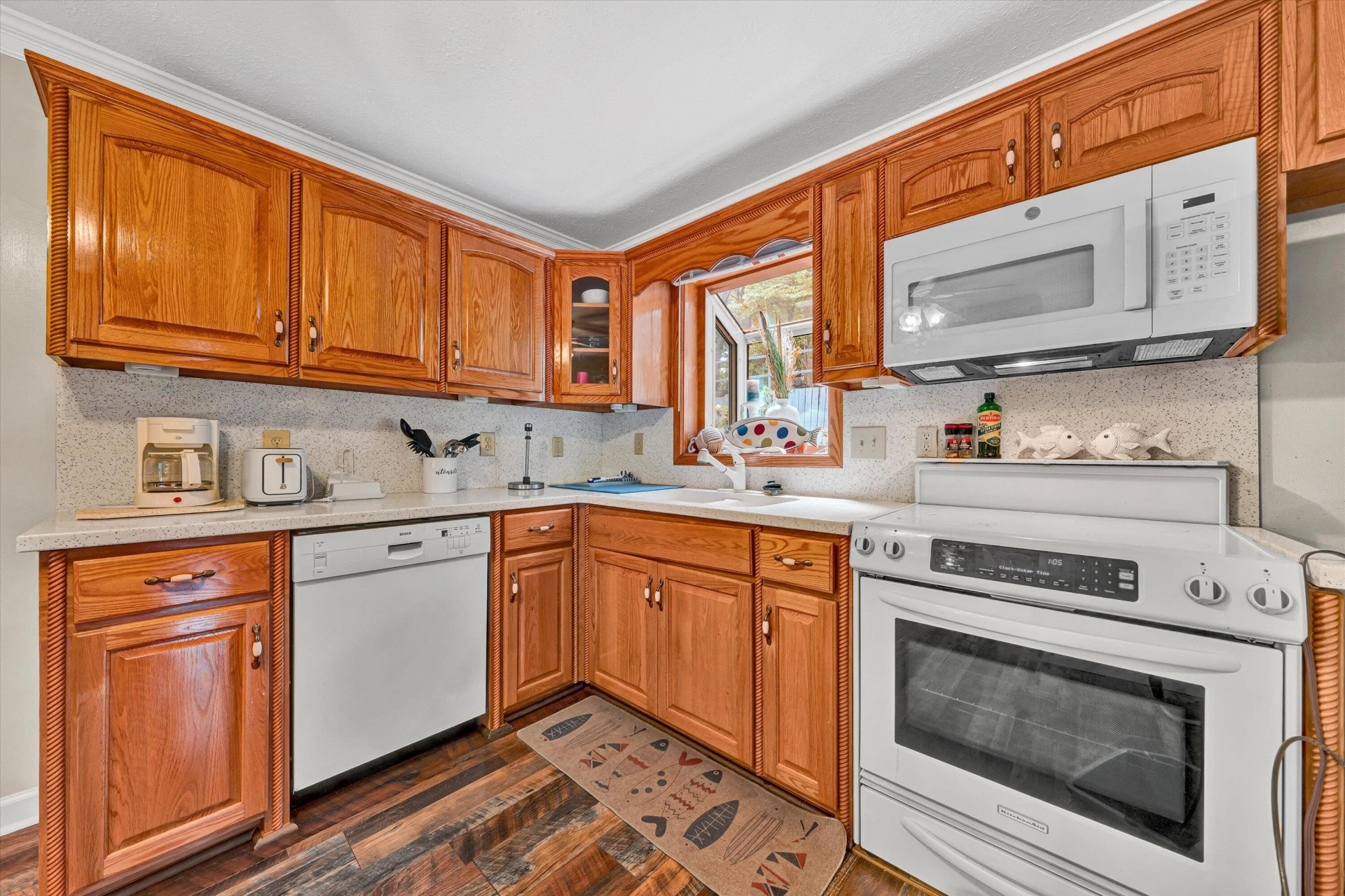 228 Cove RD - Photo 15