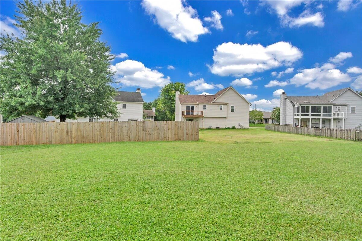 2414 Carlsbad CIR - Photo 25