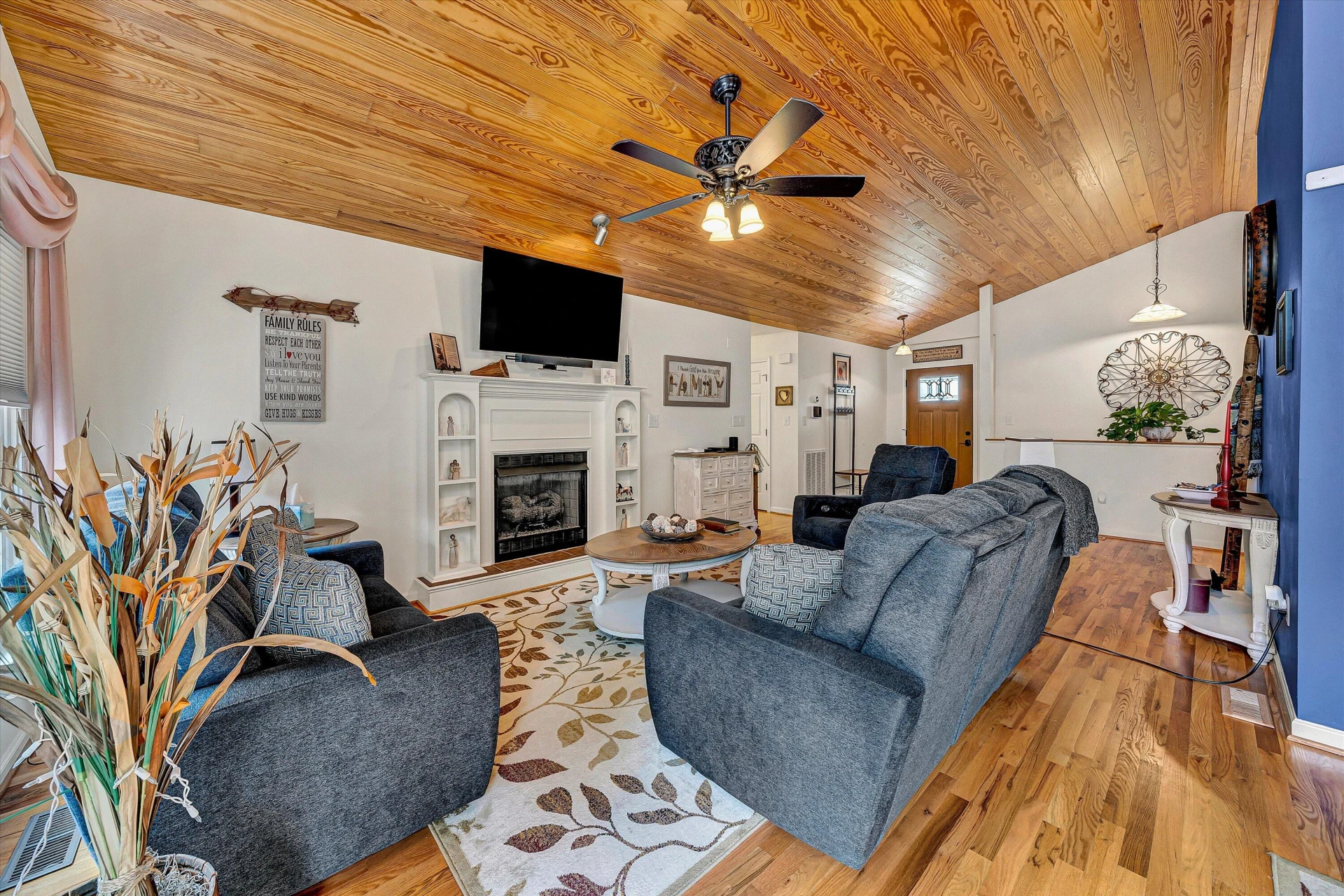 3706 Derby DR - Photo 16