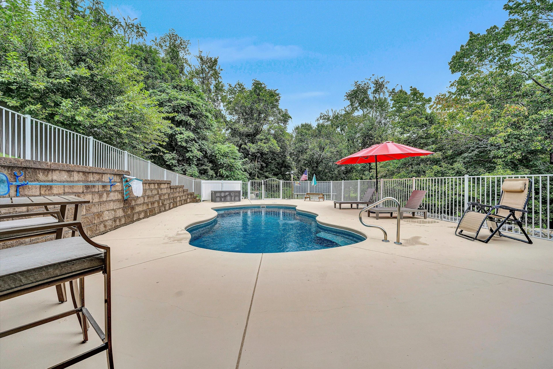 3706 Derby DR - Photo 36