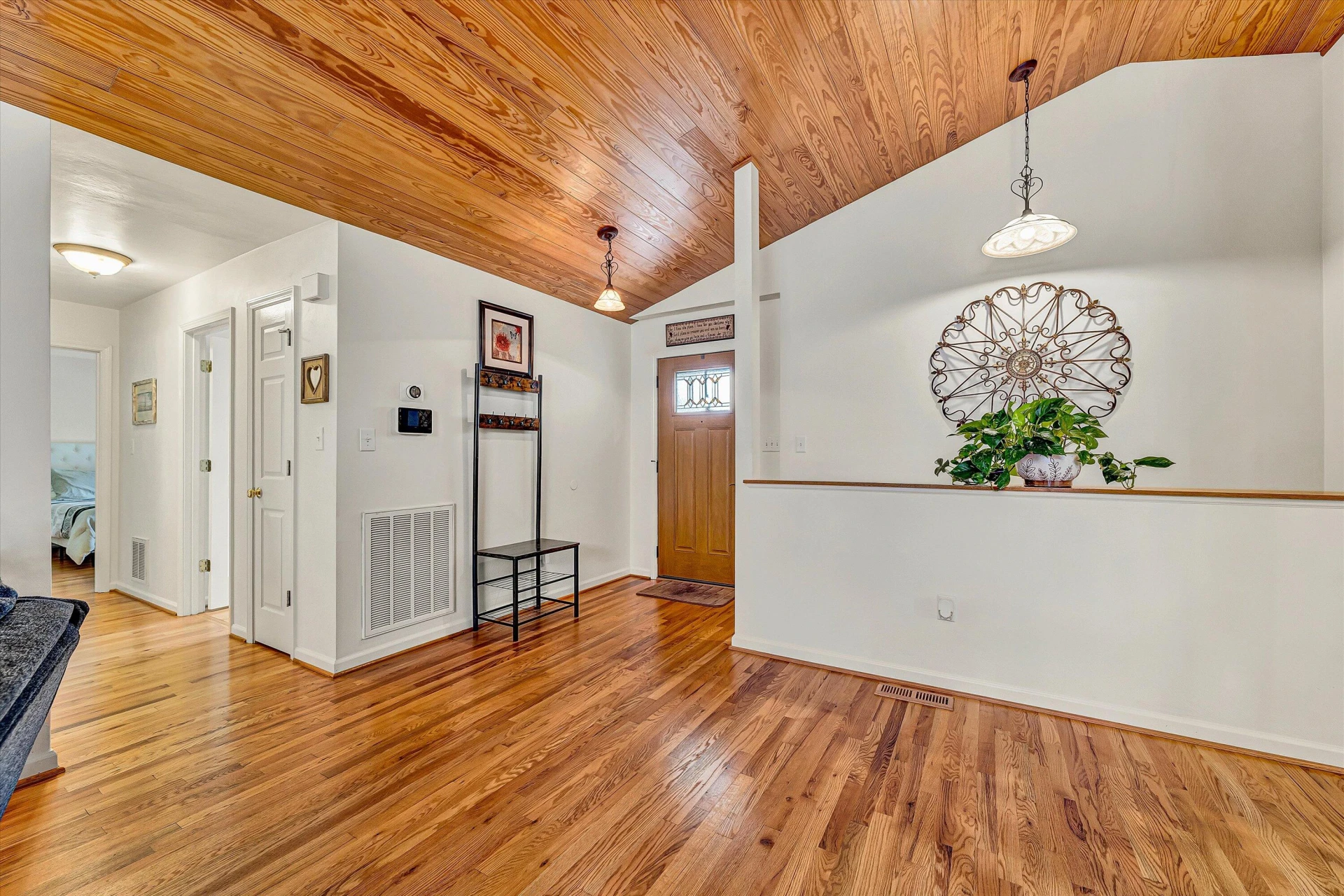 3706 Derby DR - Photo 4