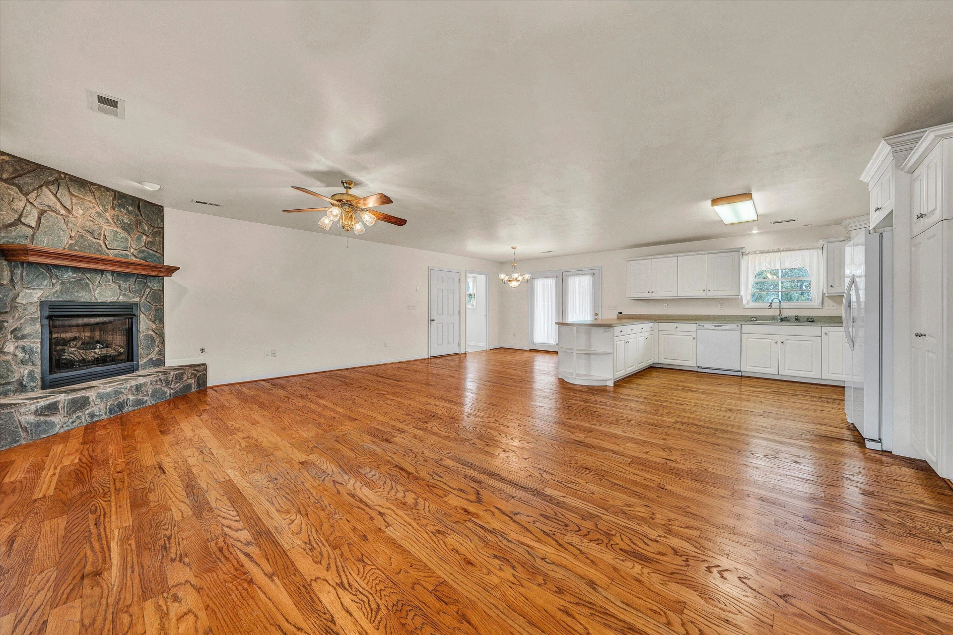 75 Evergreen RD - Photo 4