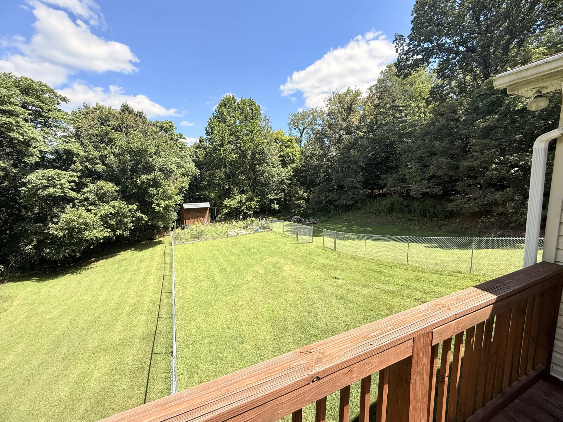 2204 Ridge RD - Photo 2
