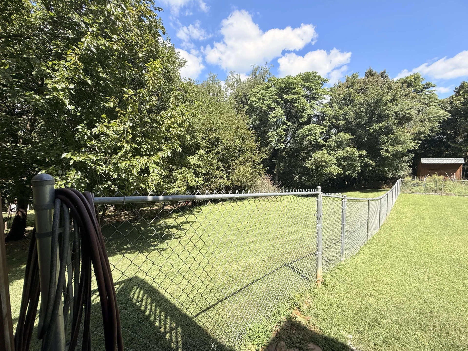 2204 Ridge RD - Photo 22