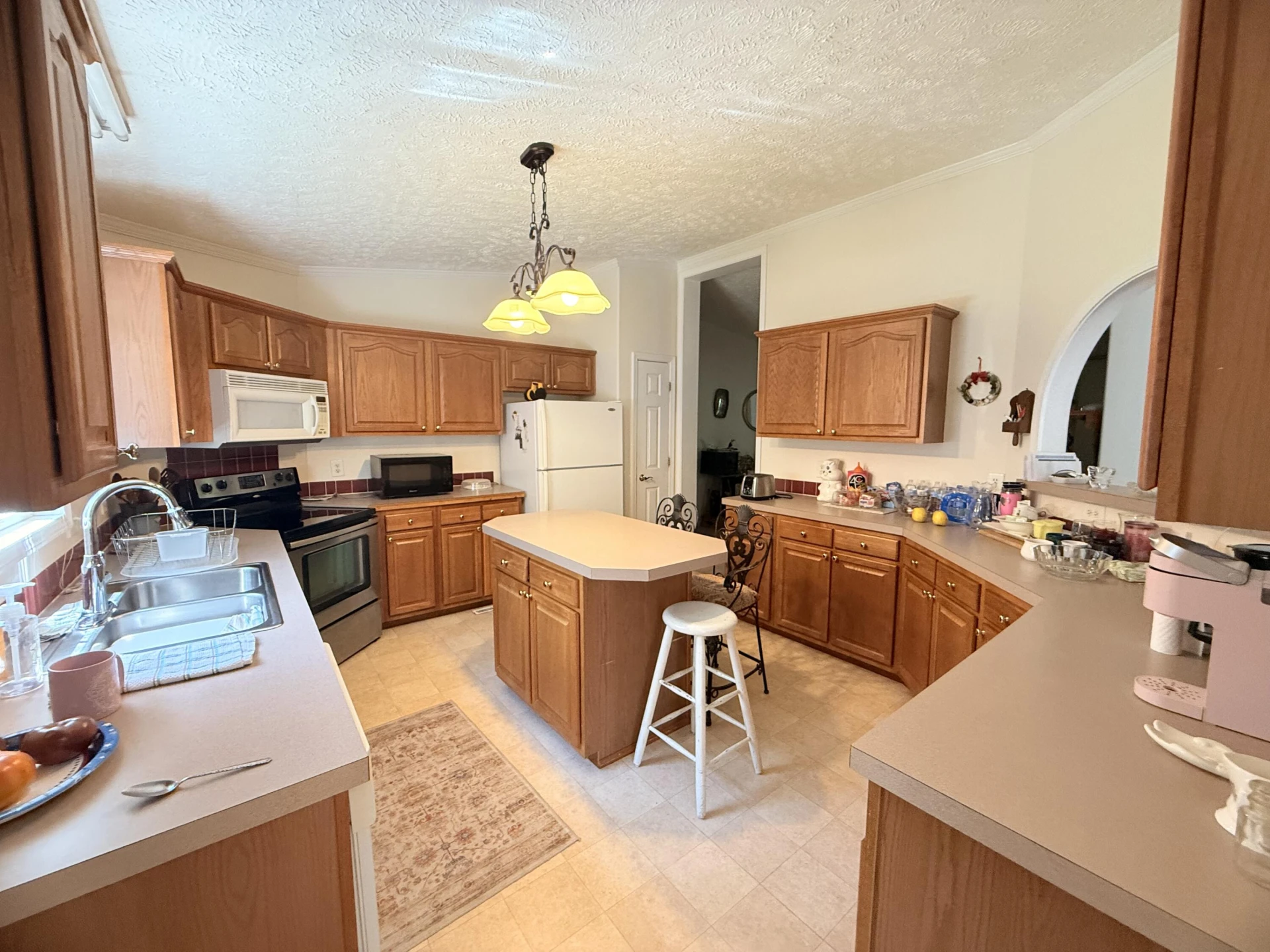 2204 Ridge RD - Photo 6