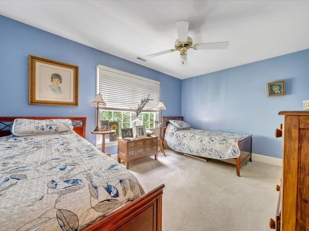 235 Leatherwood CIR - Photo 34