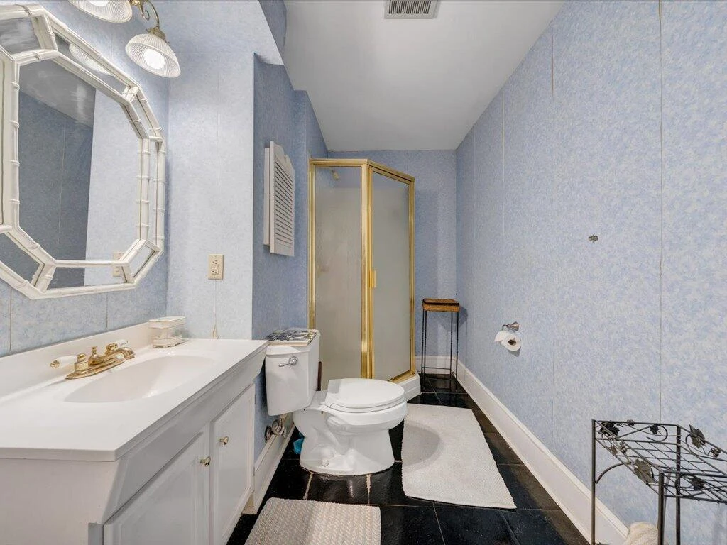 235 Leatherwood CIR - Photo 40
