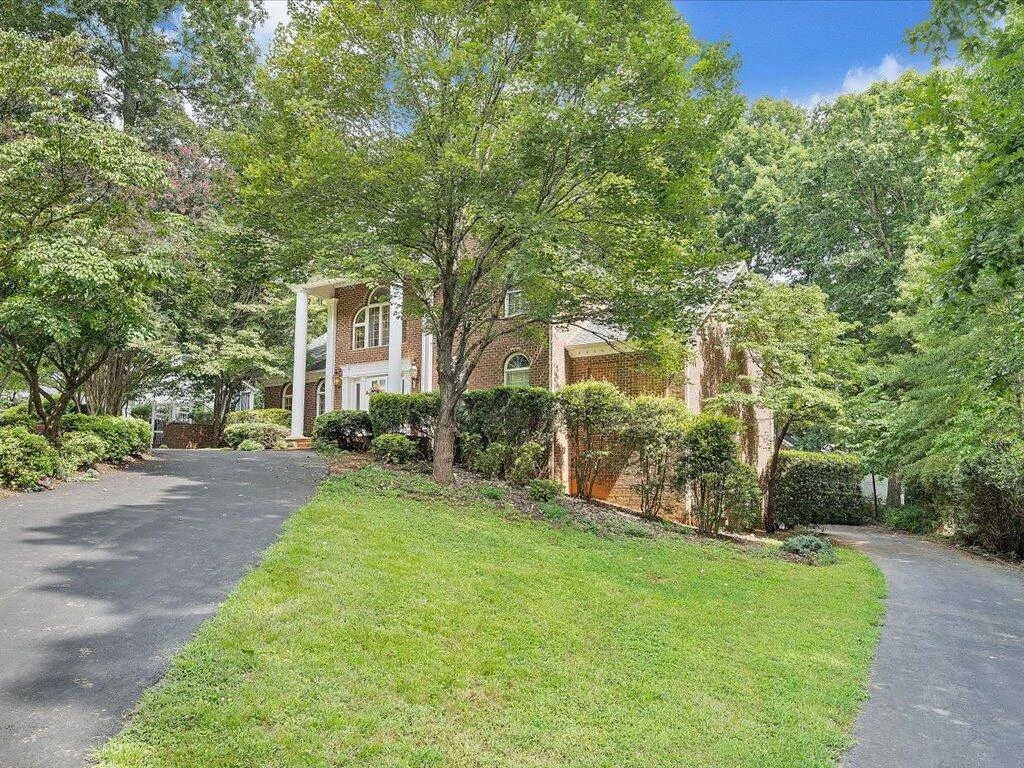 235 Leatherwood CIR - Photo 42