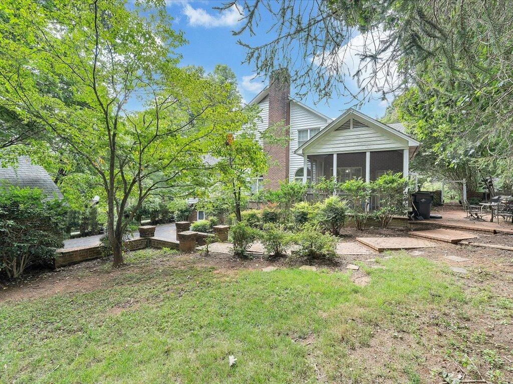 235 Leatherwood CIR - Photo 47