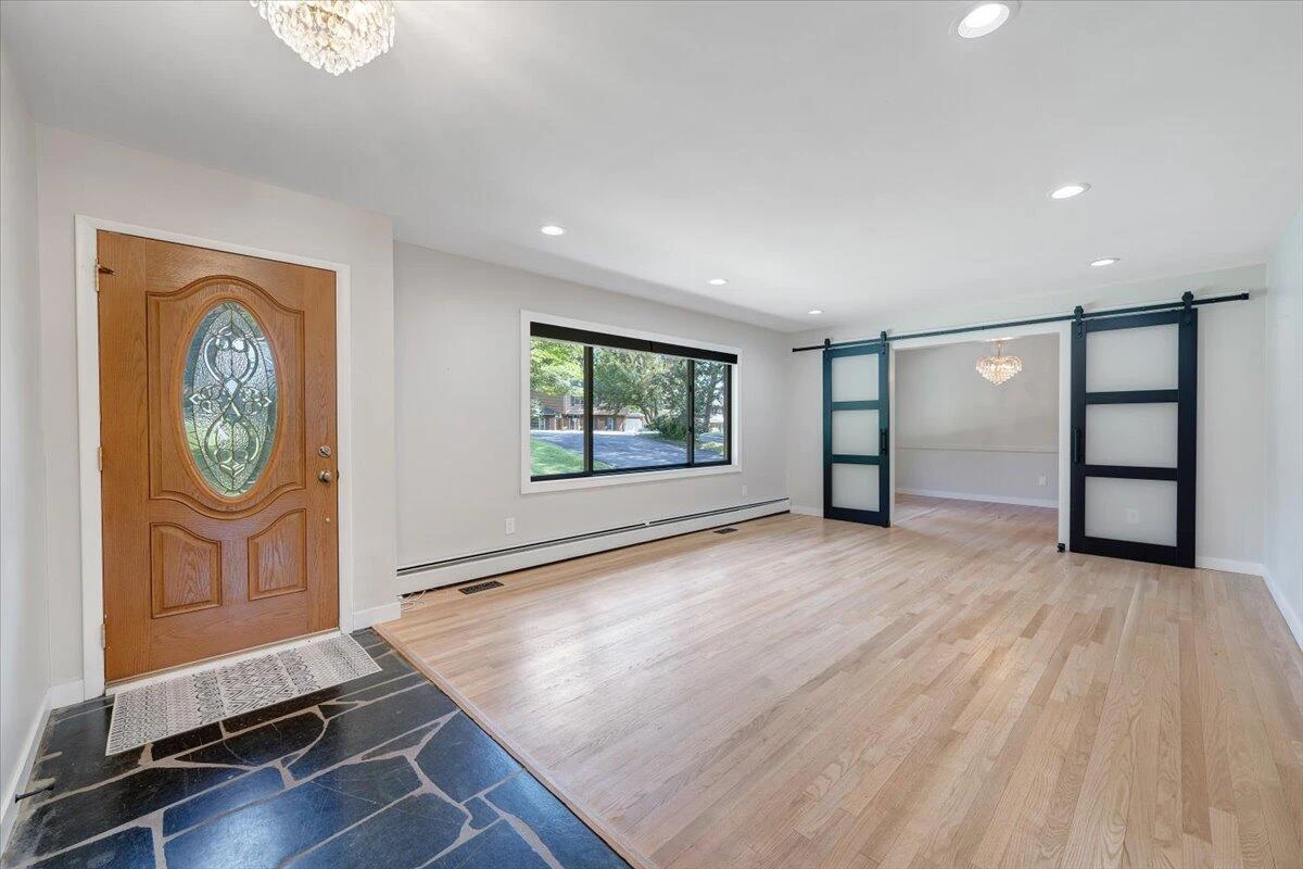 3526 Kenwick TRL - Photo 6