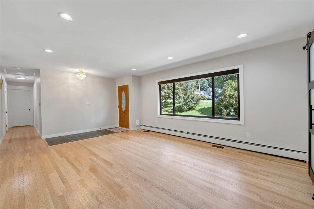3526 Kenwick TRL - Photo 7
