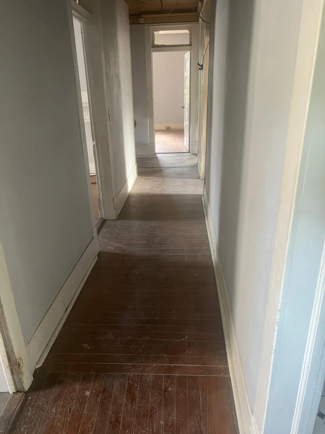 1205 Campbell AVE SW - Photo 6