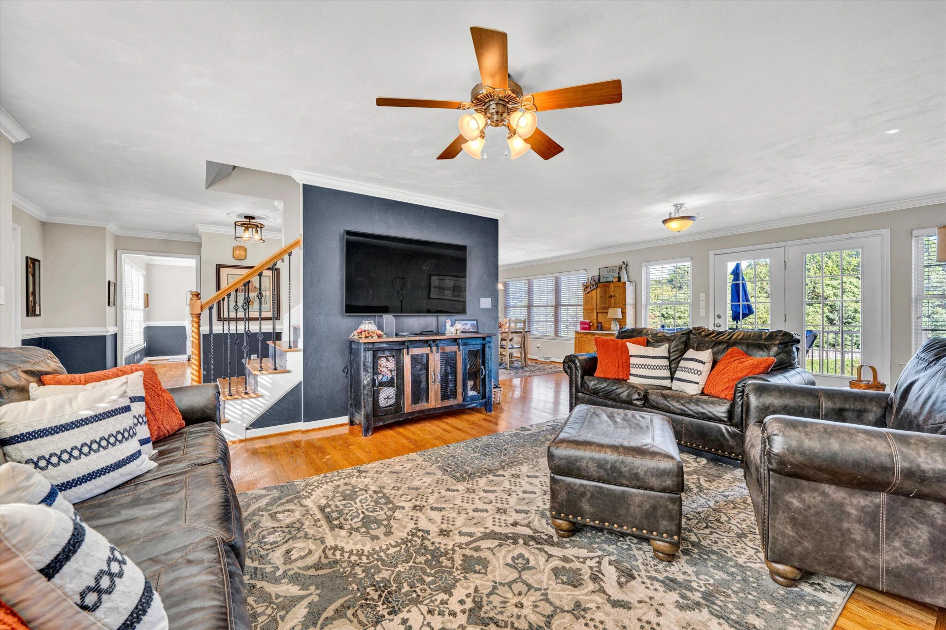 2836 Matthew DR - Photo 12