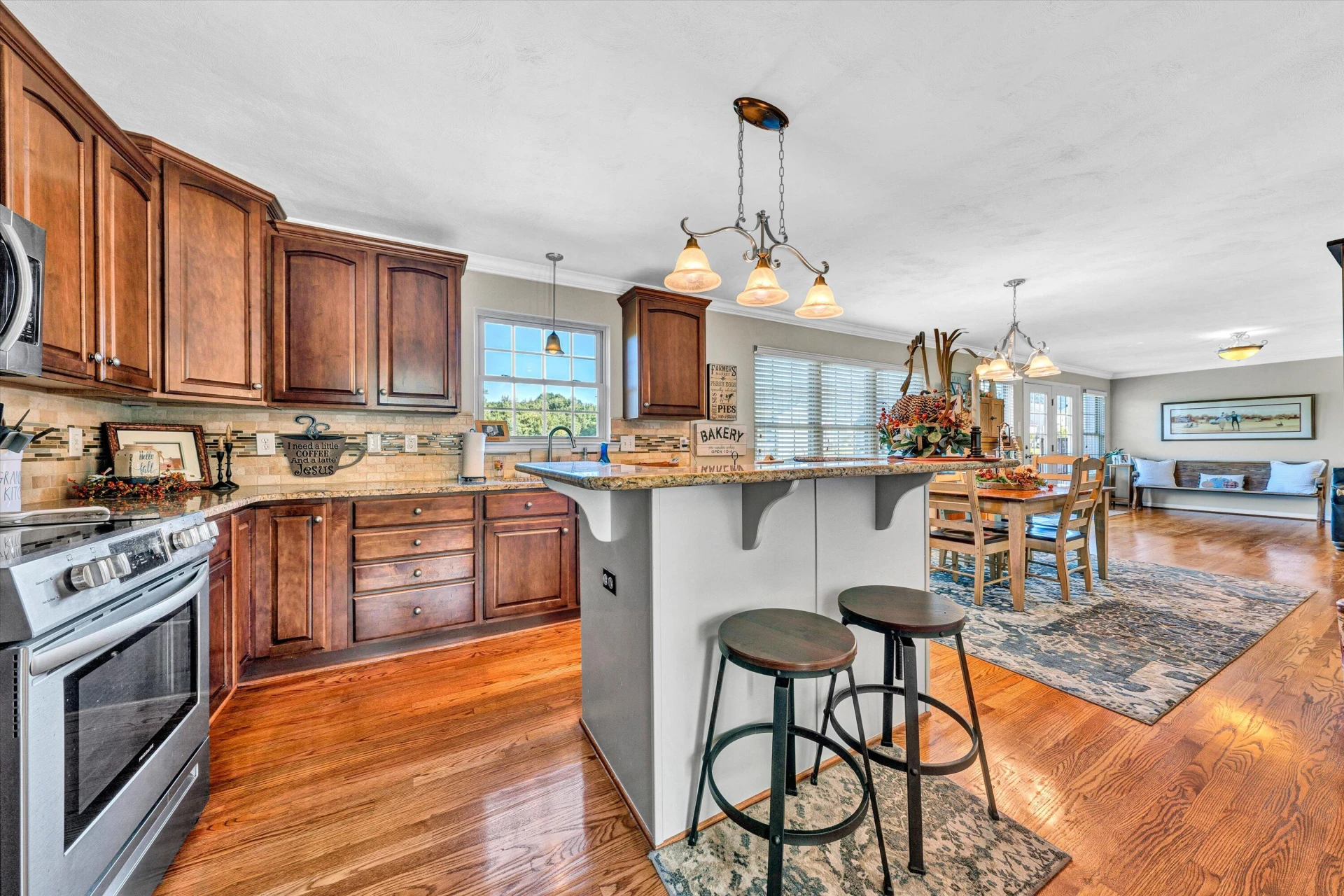 2836 Matthew DR - Photo 13