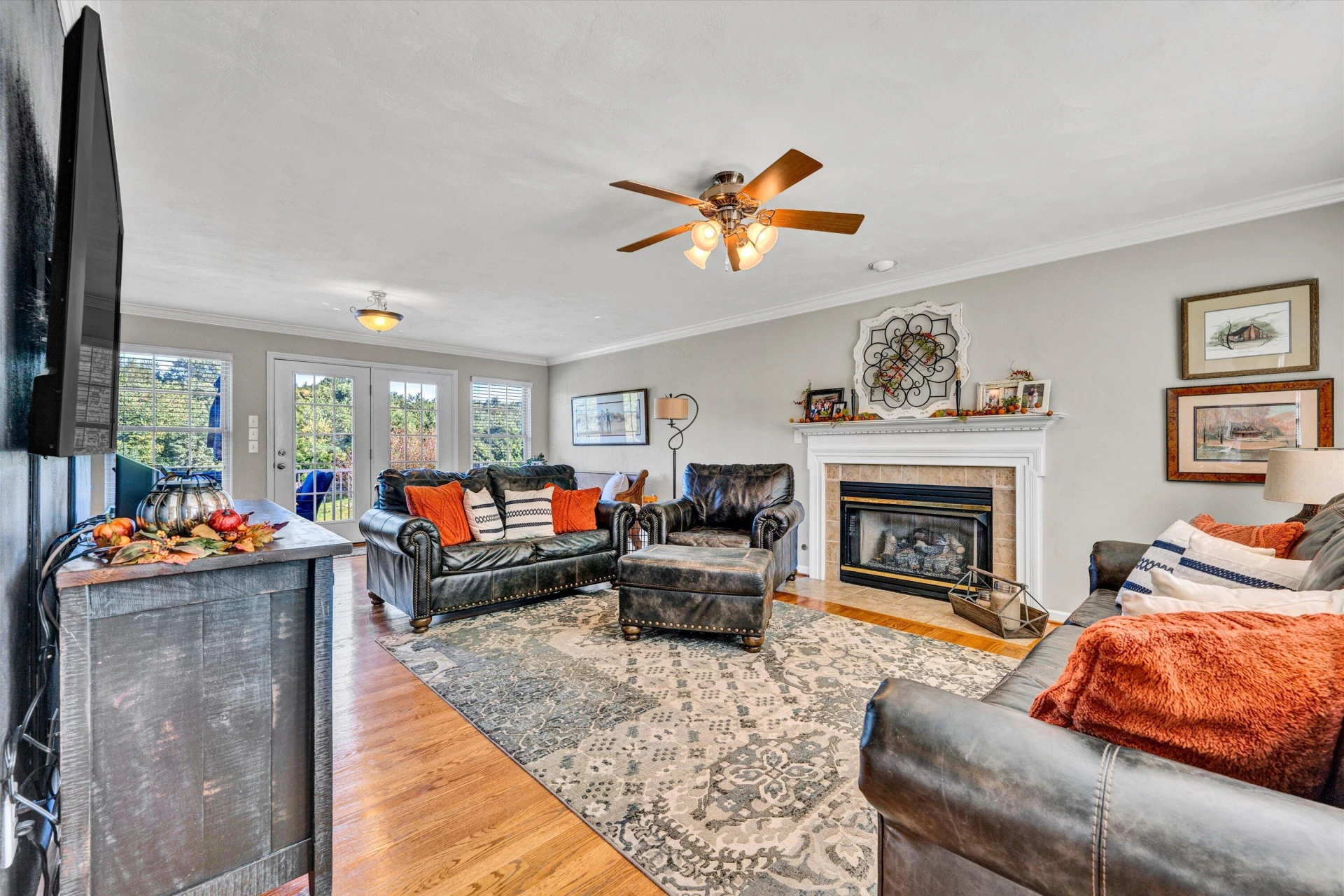 2836 Matthew DR - Photo 19