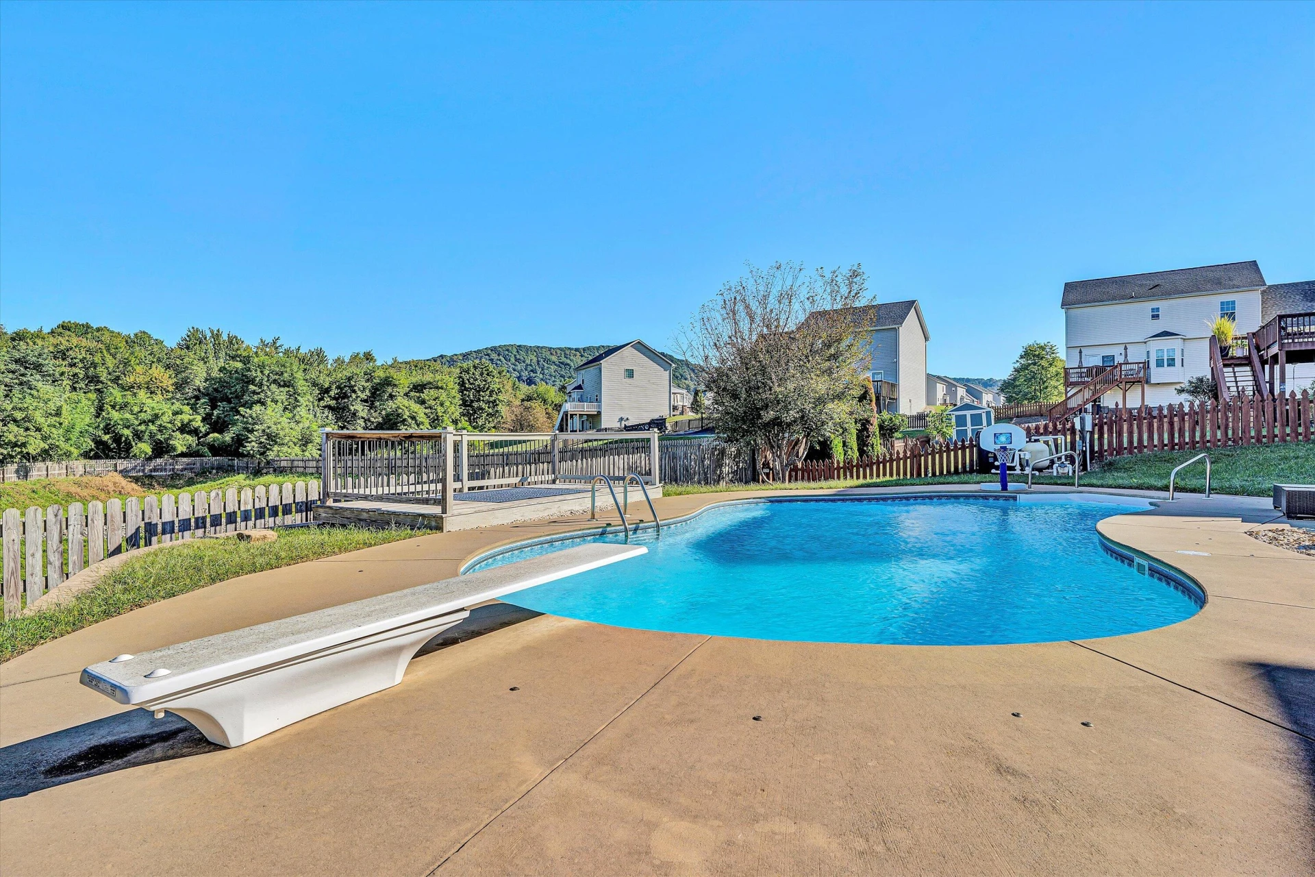 2836 Matthew DR - Photo 49