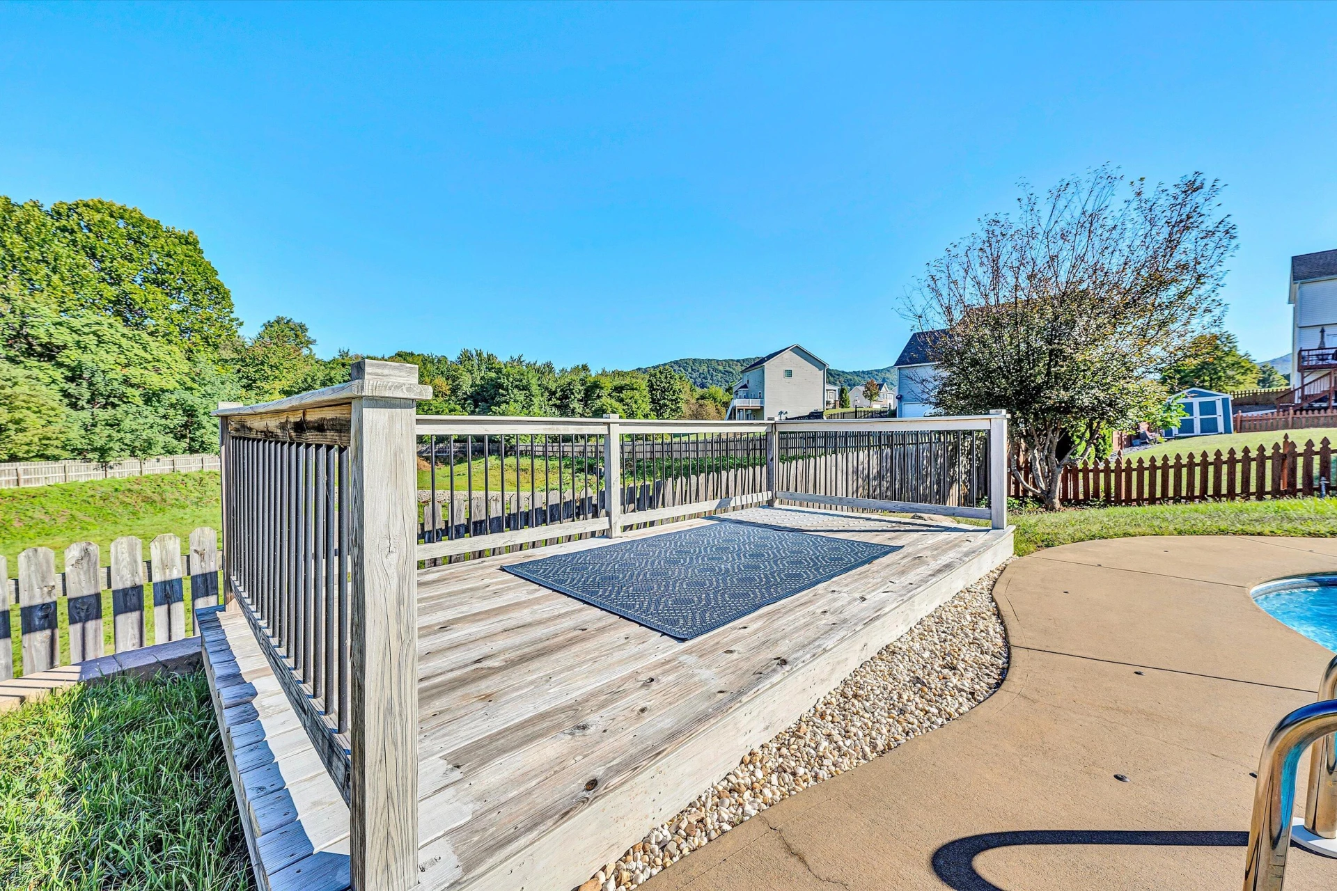 2836 Matthew DR - Photo 51