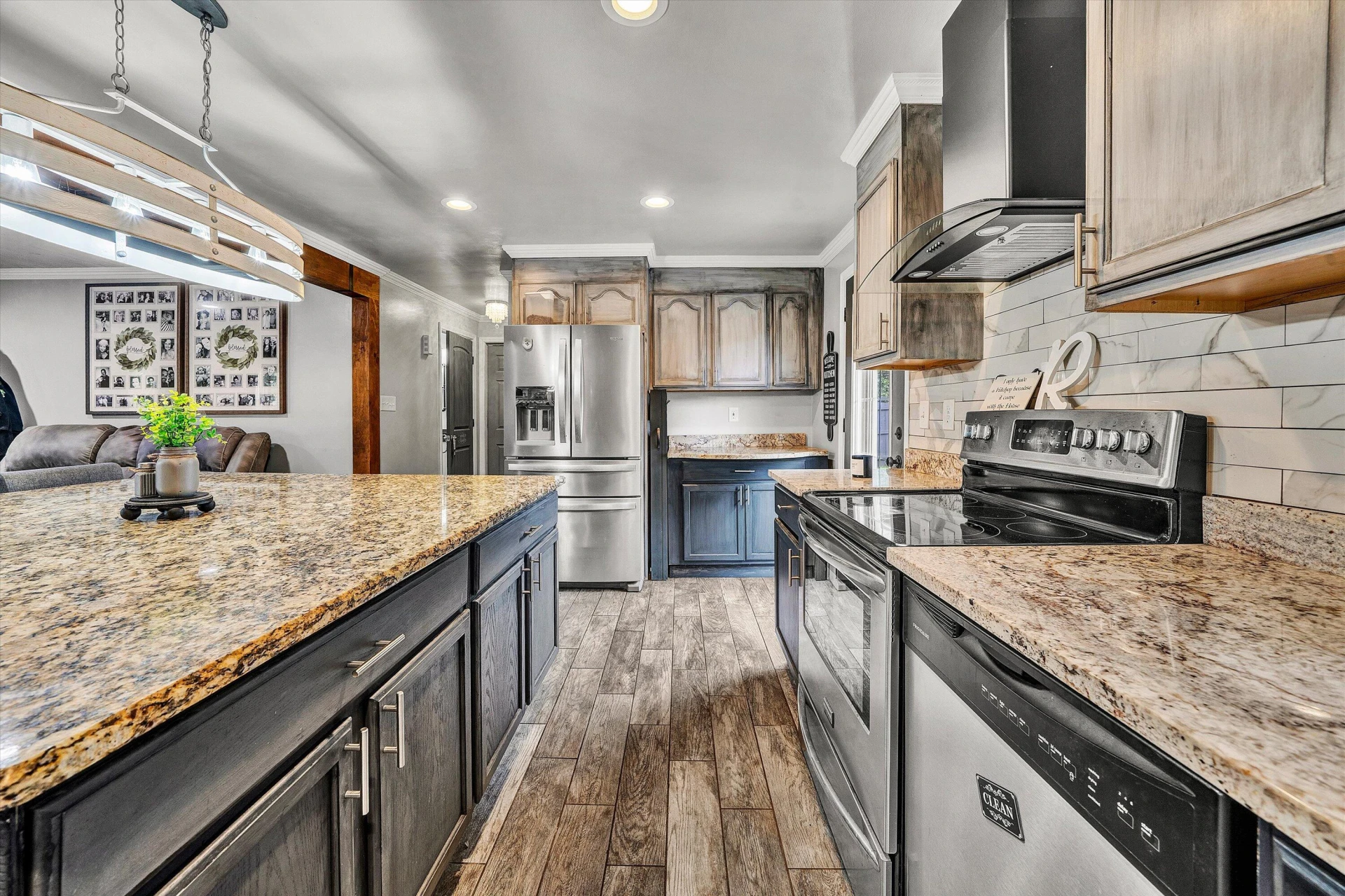 635 Ridgecrest DR - Photo 11