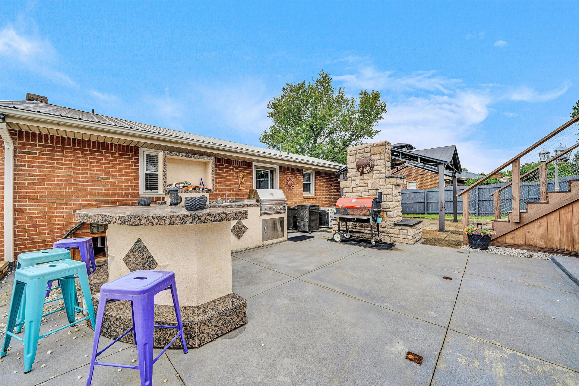 635 Ridgecrest DR - Photo 28