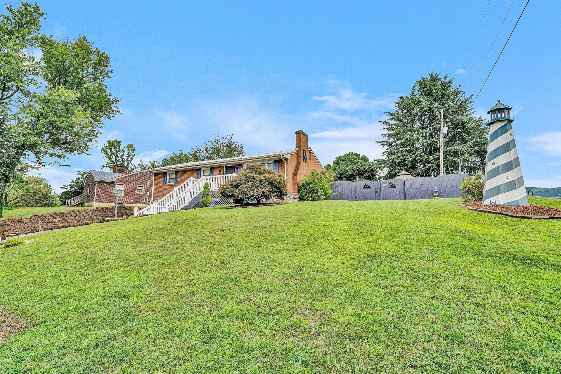 635 Ridgecrest DR - Photo 37