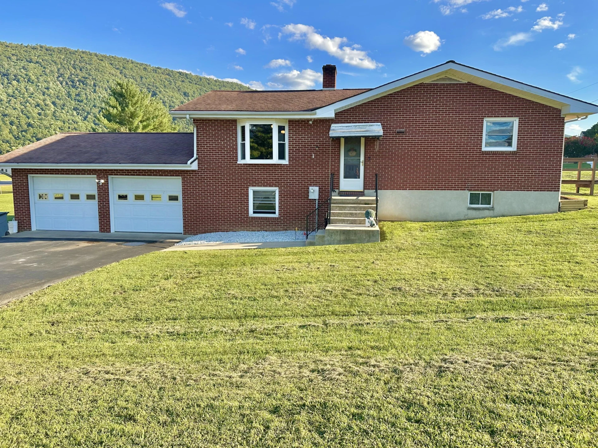 300 Horse Mountain View - Photo 2