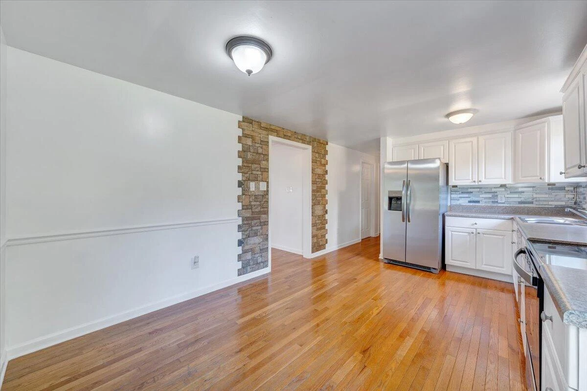 7544 Virginia Byway - Photo 6