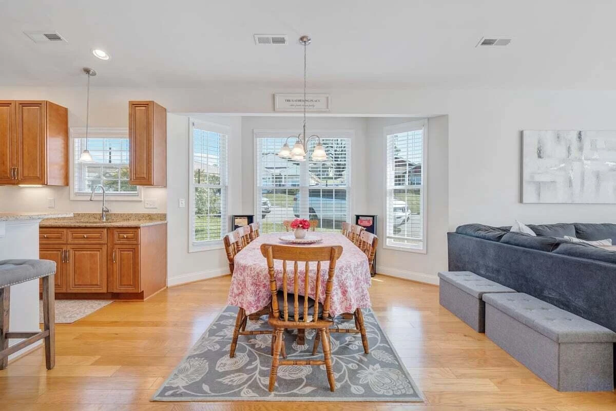 1010 Big Ben DR - Photo 11