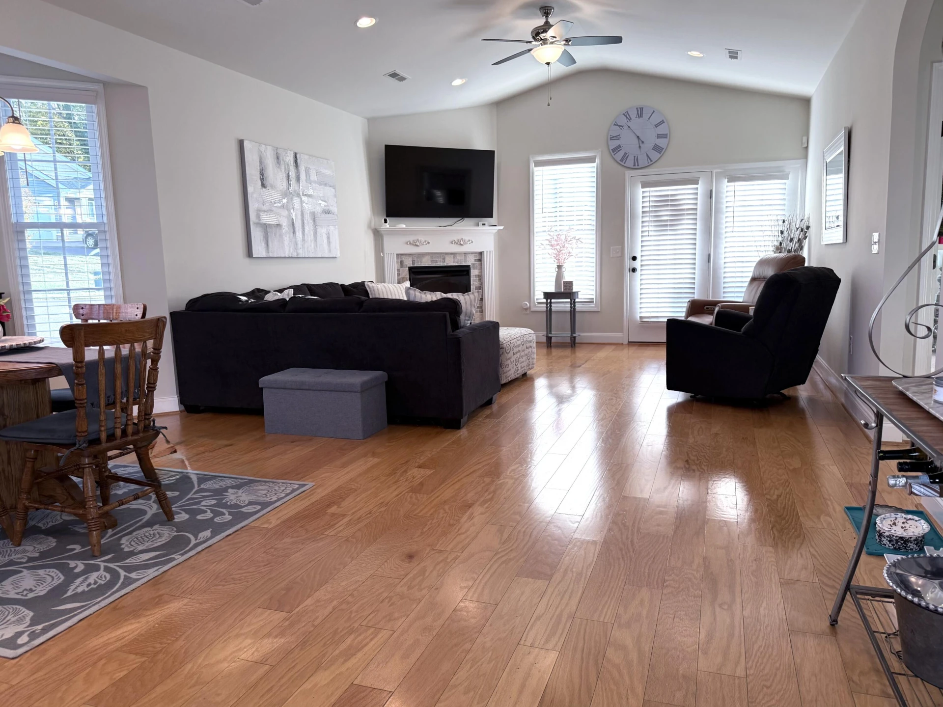 1010 Big Ben DR - Photo 16