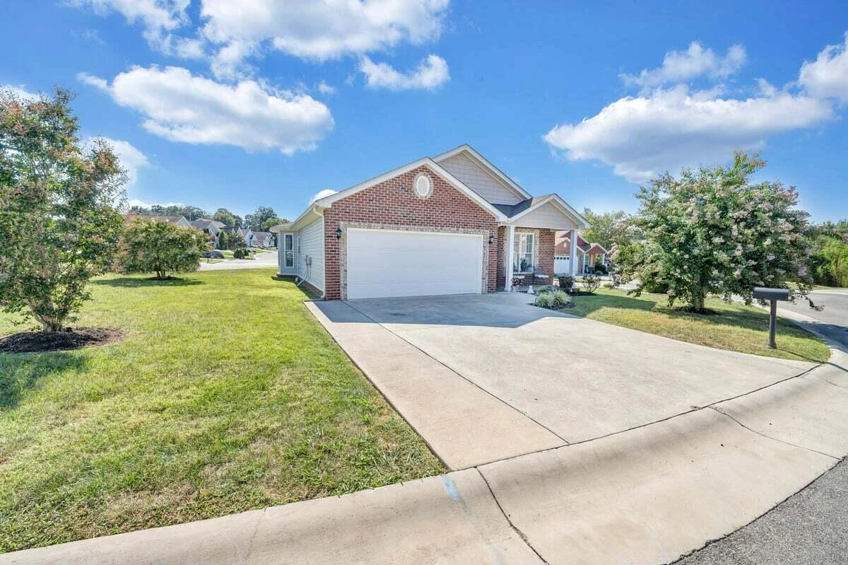 1010 Big Ben DR - Photo 46