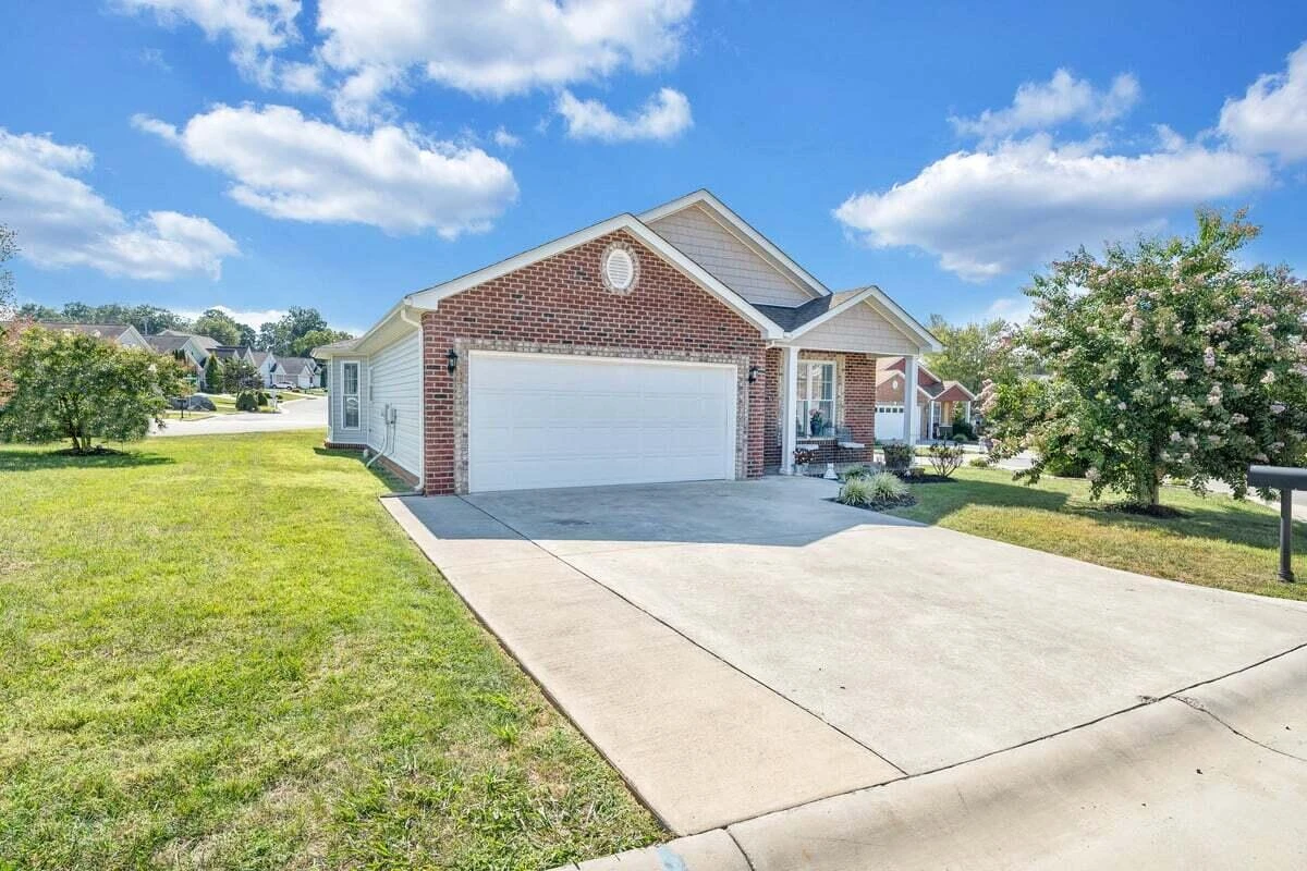 1010 Big Ben DR - Photo 47