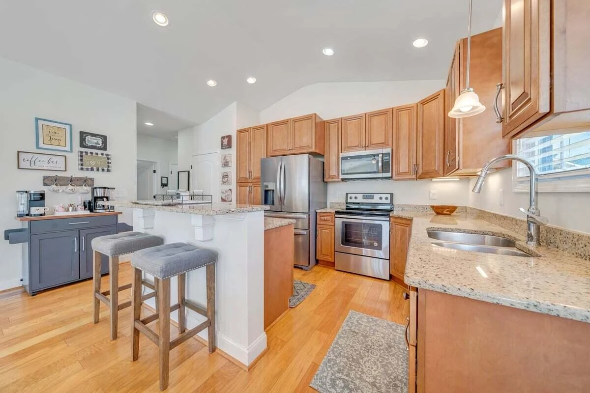 1010 Big Ben DR - Photo 8