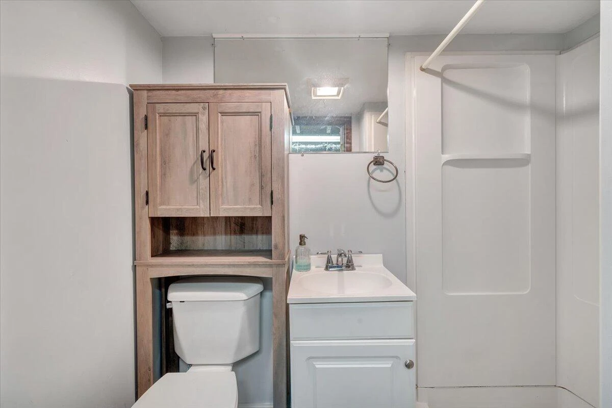 1141 Vivian AVE - Photo 33