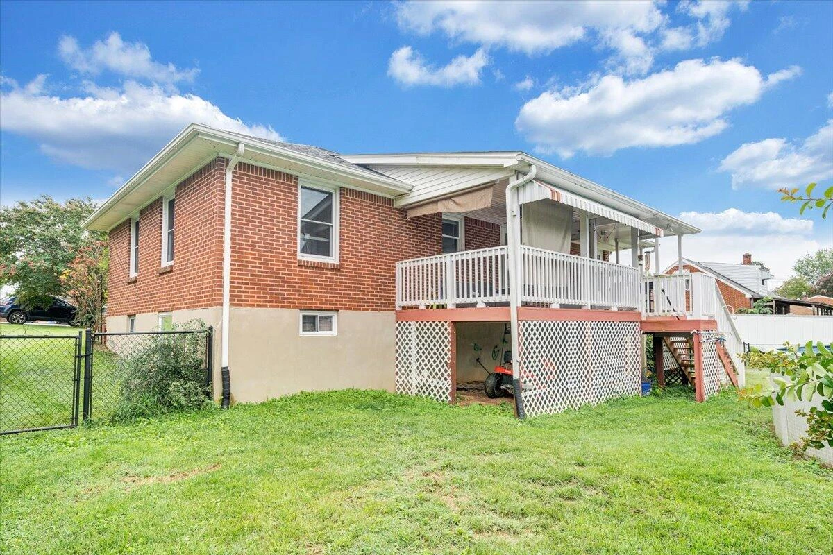 1141 Vivian AVE - Photo 40