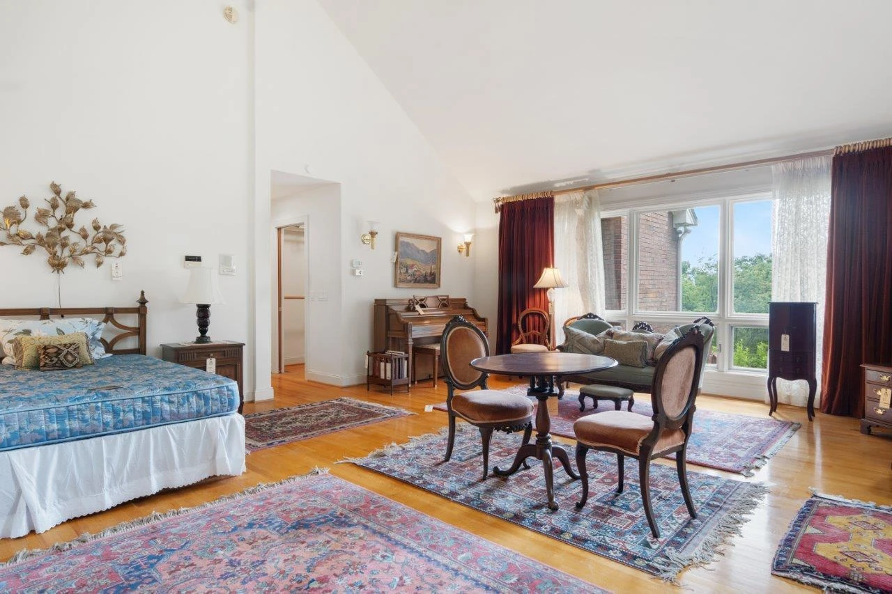 1505 Highland CIR - Photo 30