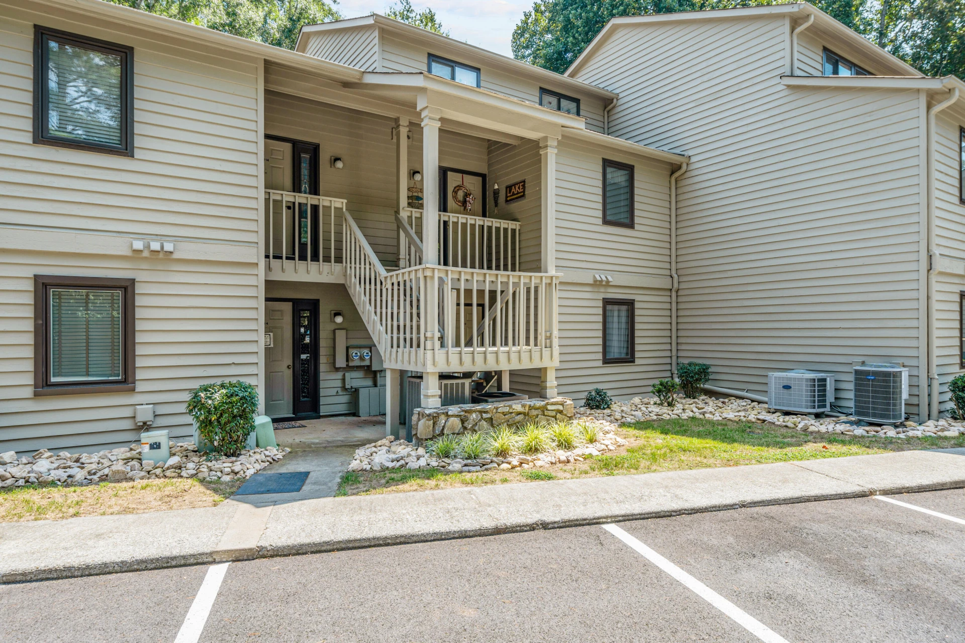 289 Shoreline Marina CIR #113