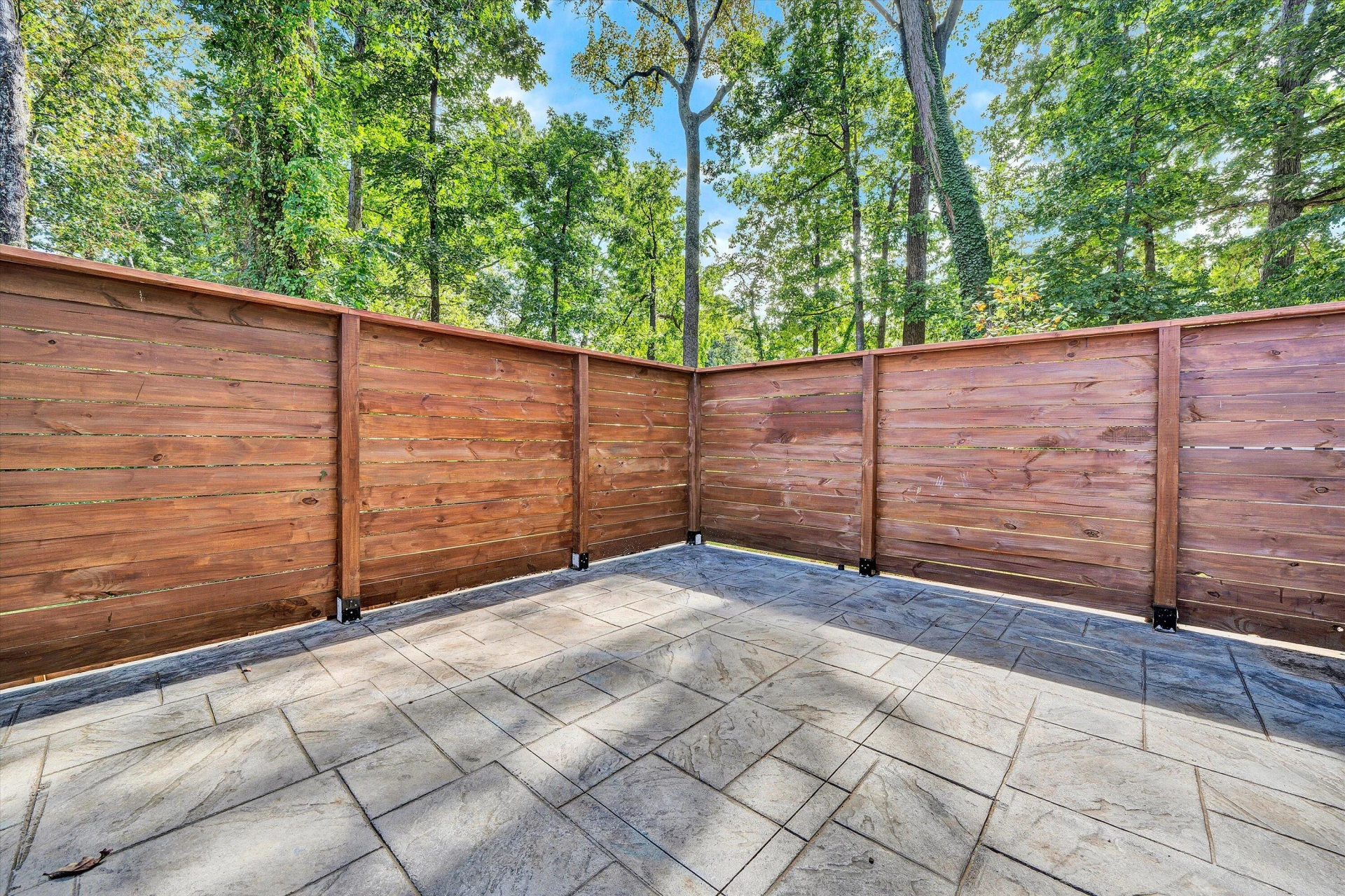 105 Simsbury LN - Photo 29