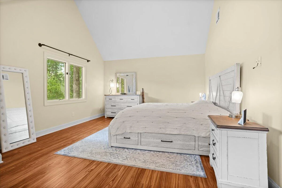 606 Surrey DR - Photo 21